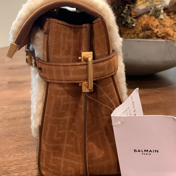 Balamain B-Buzz 23 Shearling Panel Tote Bag - Picture 6 of 16